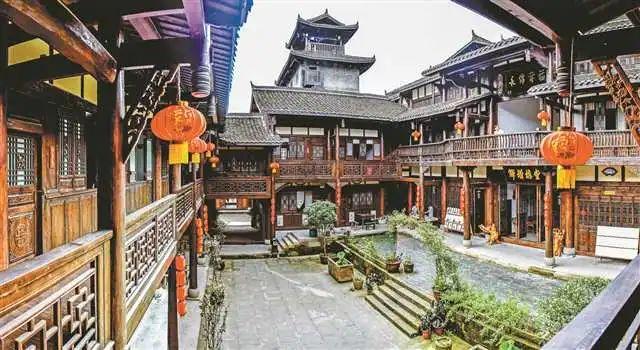 西方大卡车找字母